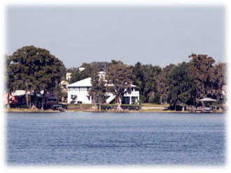 Lake front property - Pritchard Island